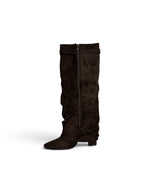 Botas Altas de Ante con Hebilla Dorada Efecto Arrugado