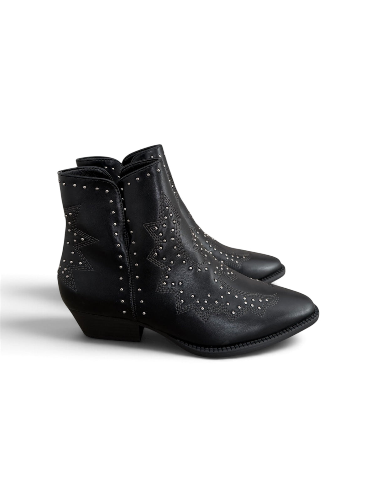 Botines Cowboy con Tachuelas y Bordados | Botas Western Mujer Tacón Bajo